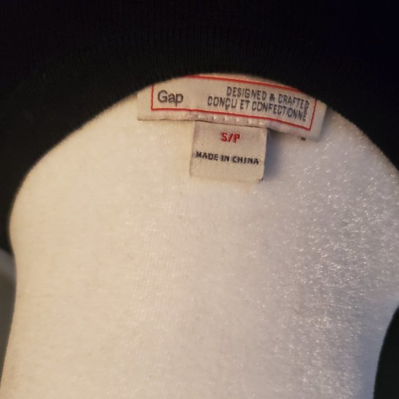 The Gap peplum light sweater short sleeve - Picture 2 of 3